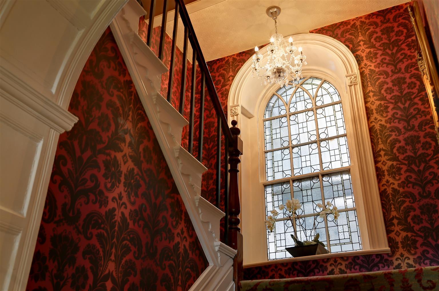 New House Country Hotel Cardiff Exterior photo